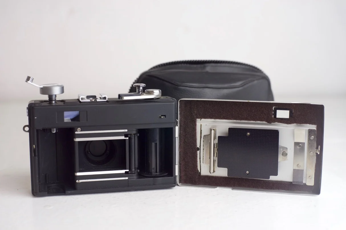 Ricoh 500 G 35mm Film Rangefinder Camera with Case and Cap - Fully